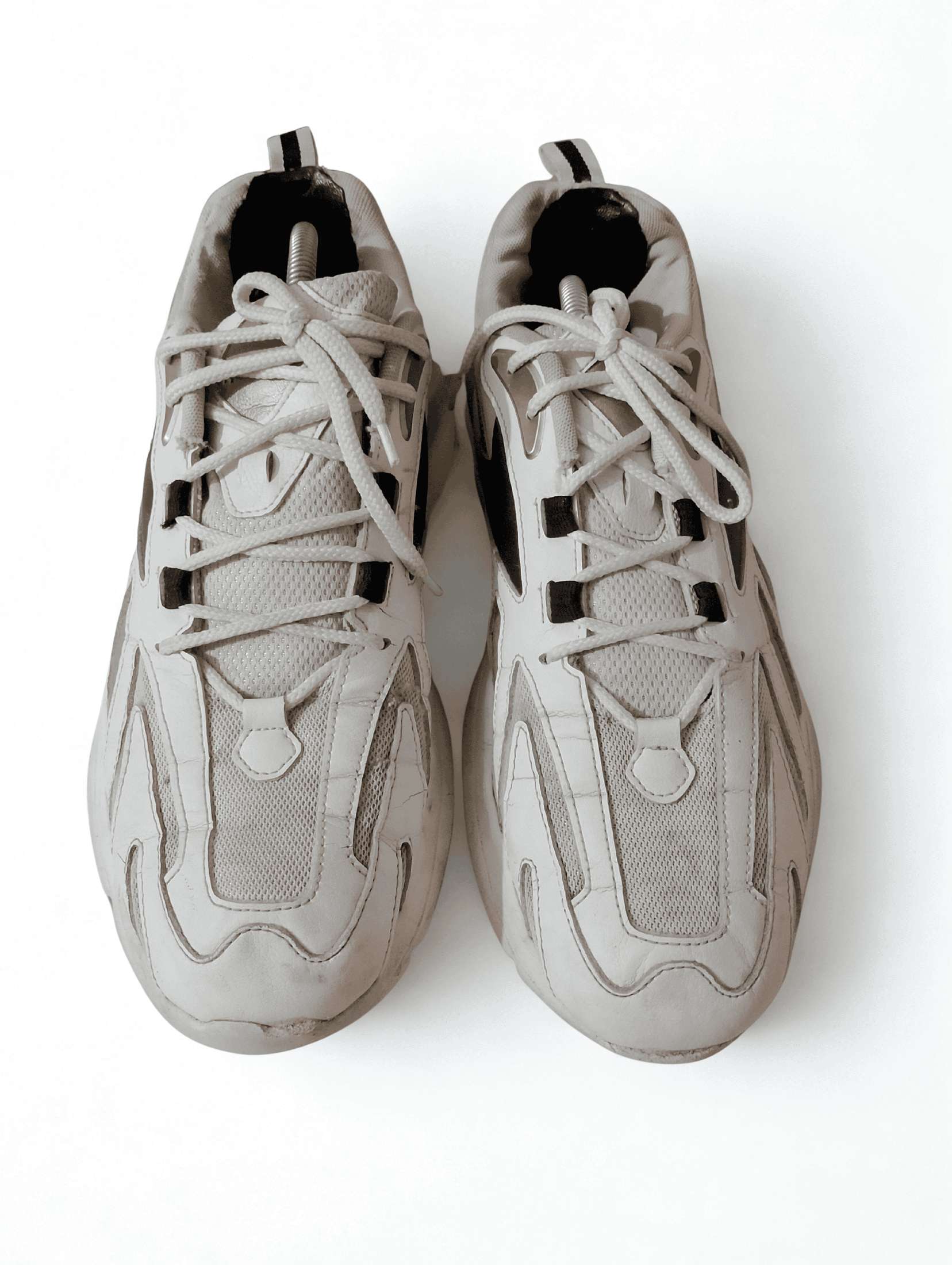 Men’s Retro Athletic Running Shoes – White & Beige Casual Trainers