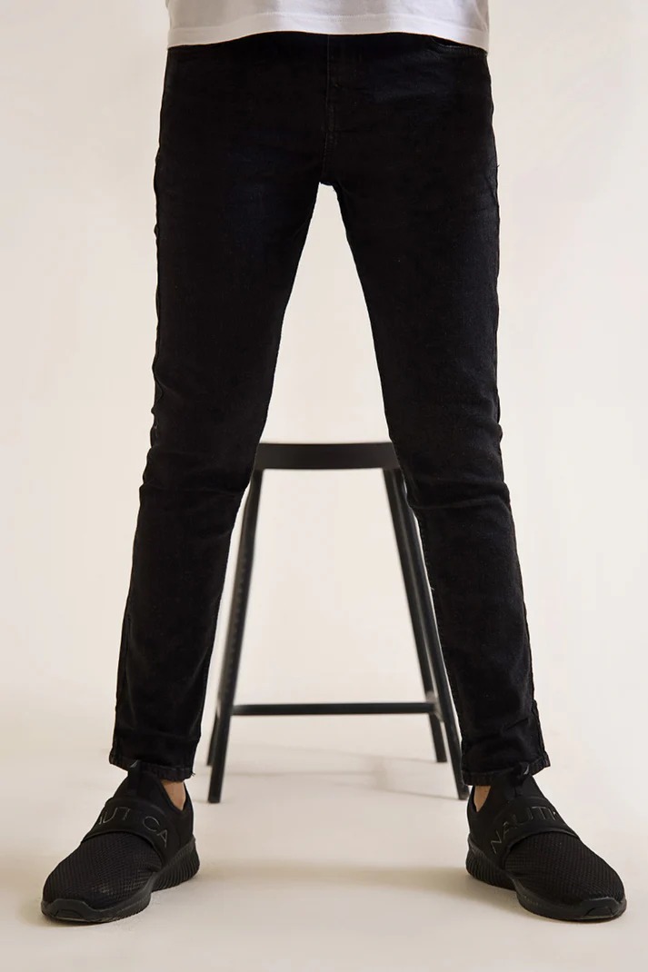 whatsapp image 2025 11 04 at 6.17.45 pm