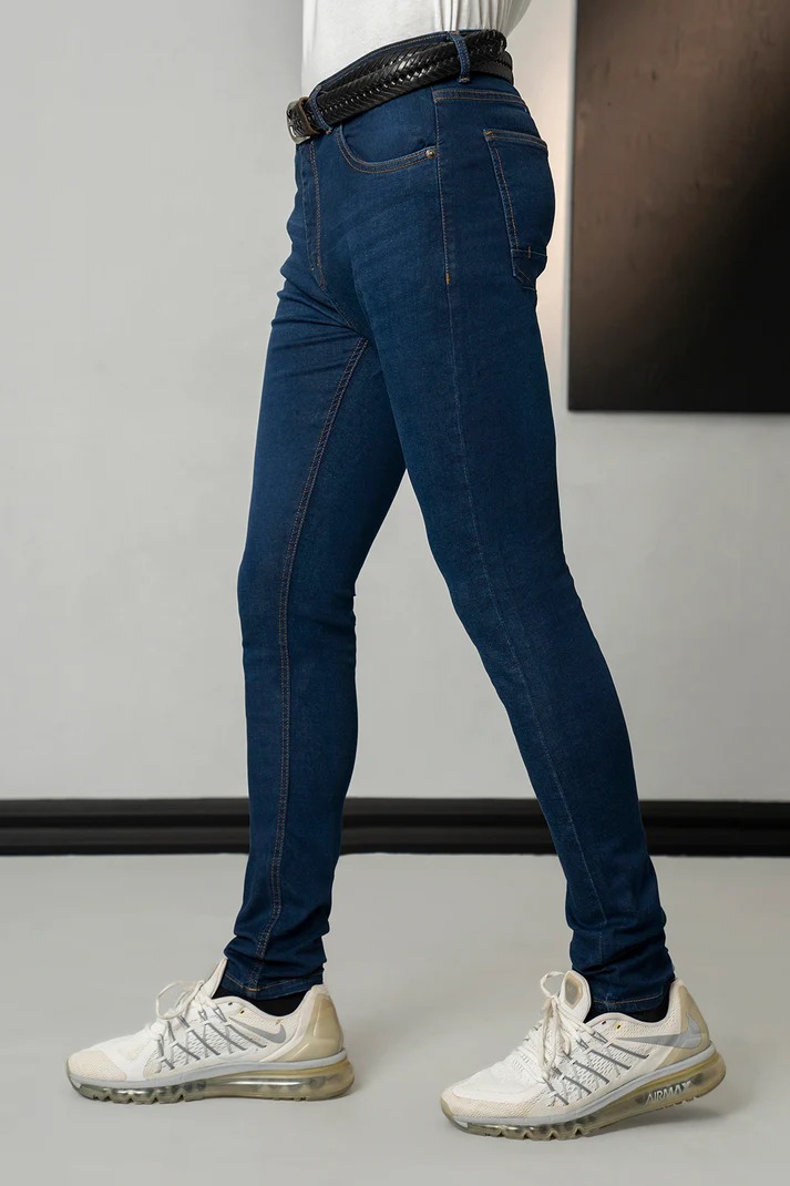 whatsapp image 2025 11 04 at 6.39.24 pm (1)